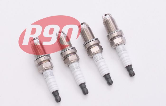 Свеча зажигания (2 контакта) Рено 8v Renault 7700500168