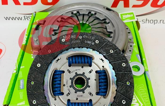 Сцепление Дастер 2,0 4x4 Valeo 828448